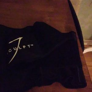 Waist trainer NWT For over 261 pounds to 300(6X)